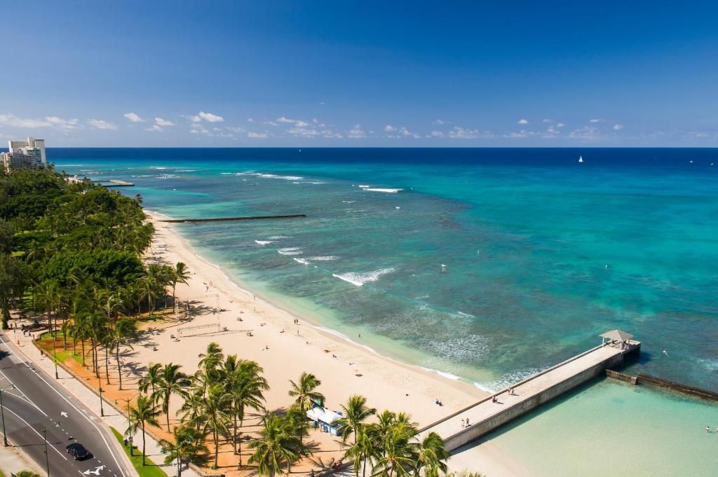 Aston Waikiki Beach Hotel фото 36