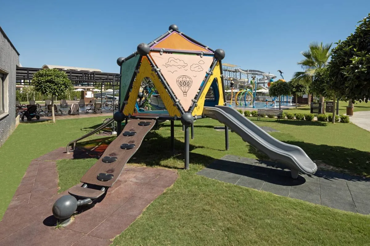 Jacaranda Luxury Resort фото 24