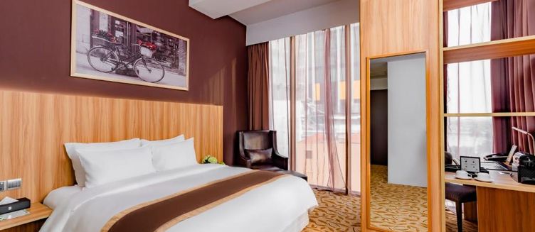 Фото отеля Bay Hotel Ho Chi Minh