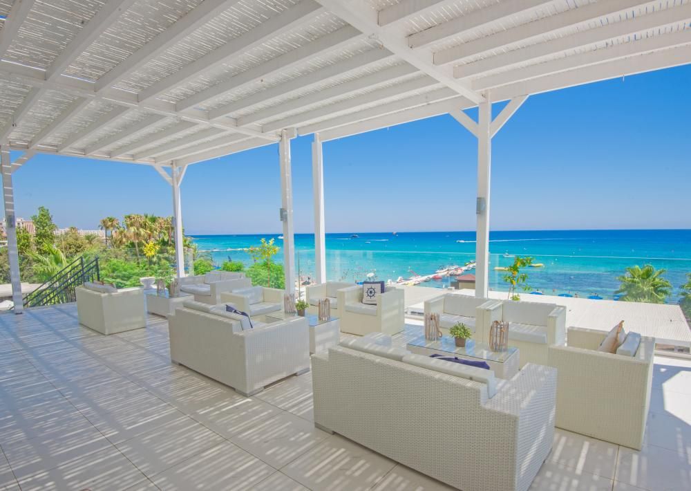 Silver Sands Beach Hotel фото 8