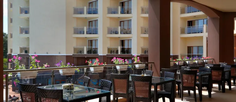 Фото отеля Apart Hotel Golden Line