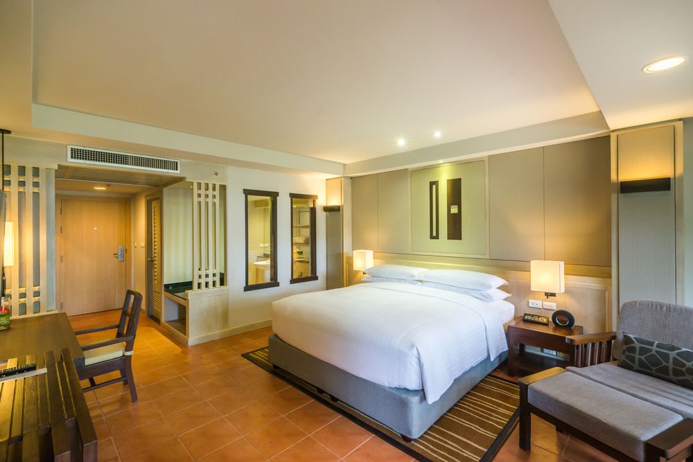 Phuket Marriott Resort & Spa Merlin Beach фото 83