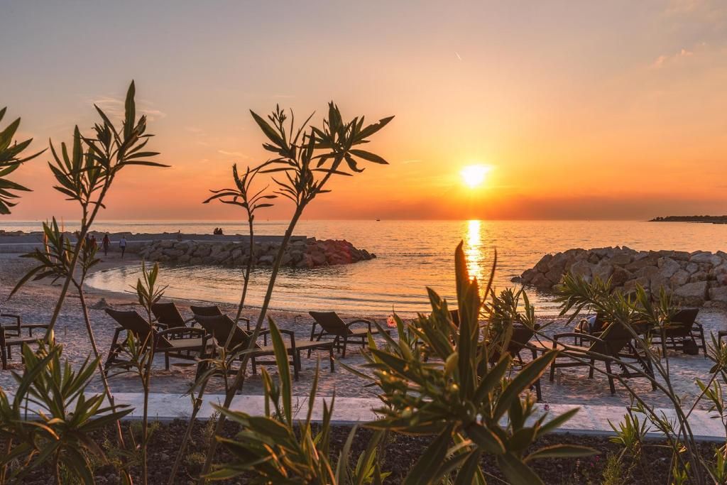COOEE Pinia Hotel by Valamar фото 49