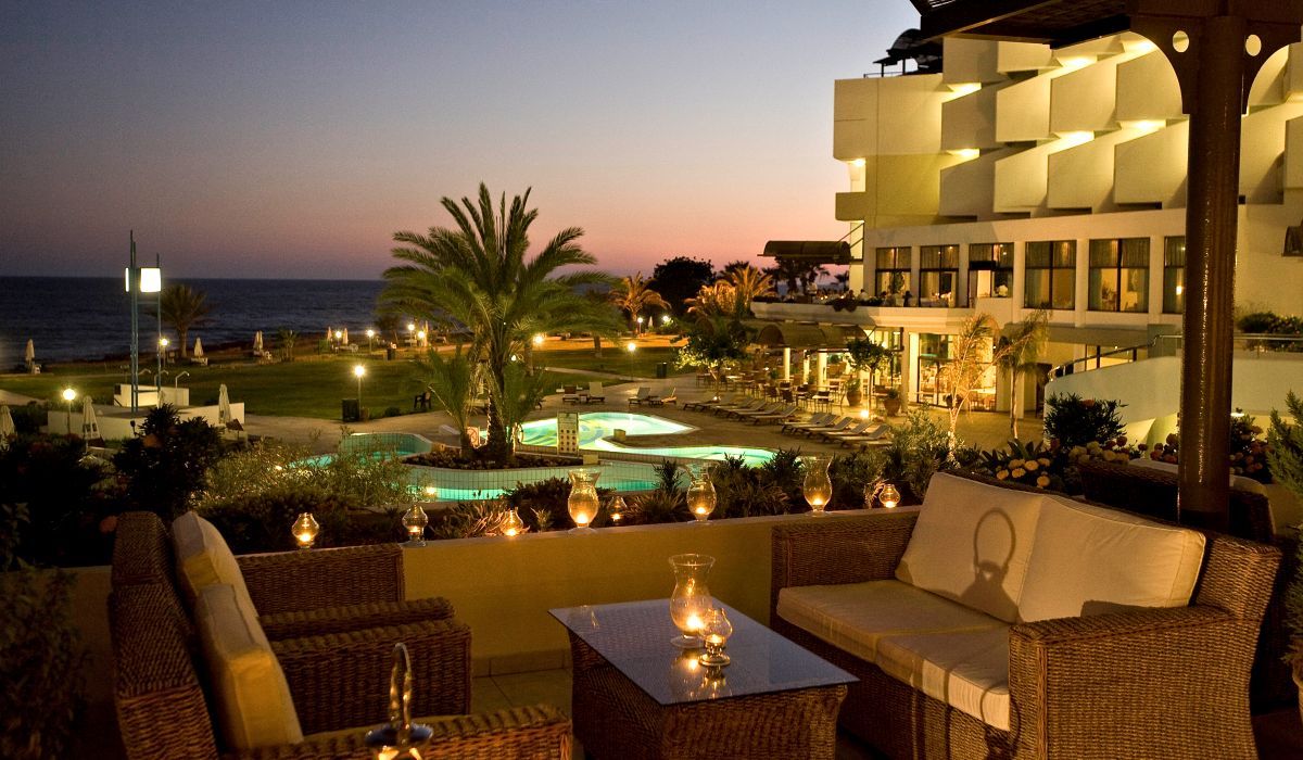 Constantinou Bros Athena Royal Beach Hotel фото 31