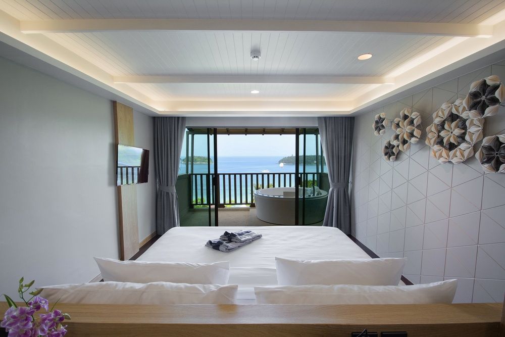 Andaman Cannacia Resort & Spa фото 58
