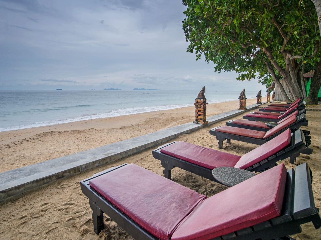 Lanta Sand Resort & Spa фото 14
