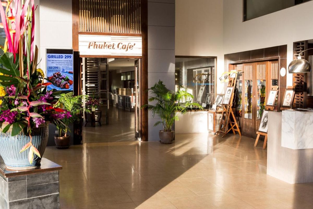 Deevana Plaza Phuket фото 11
