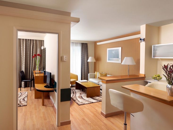 Blazer Suites Hotel фото 10