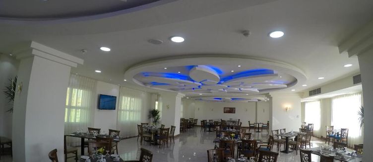 Фото отеля Rehana Plaza