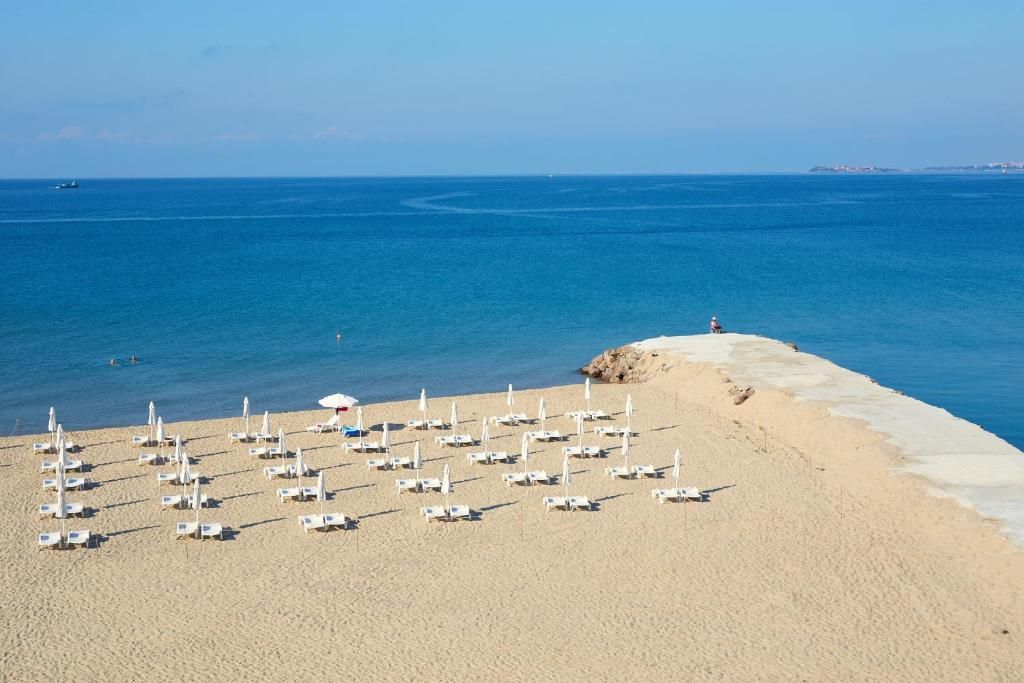 Taliana Beach Residence фото 9