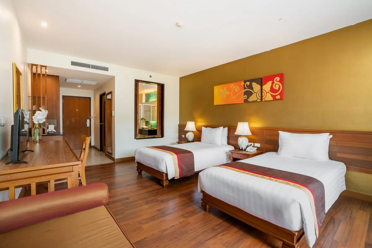 Naithonburi Beach Resort фото 3