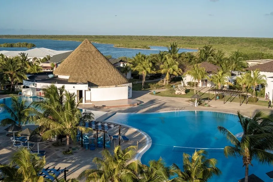 Memories Caribe Beach Resort (Adults Only) фото 2