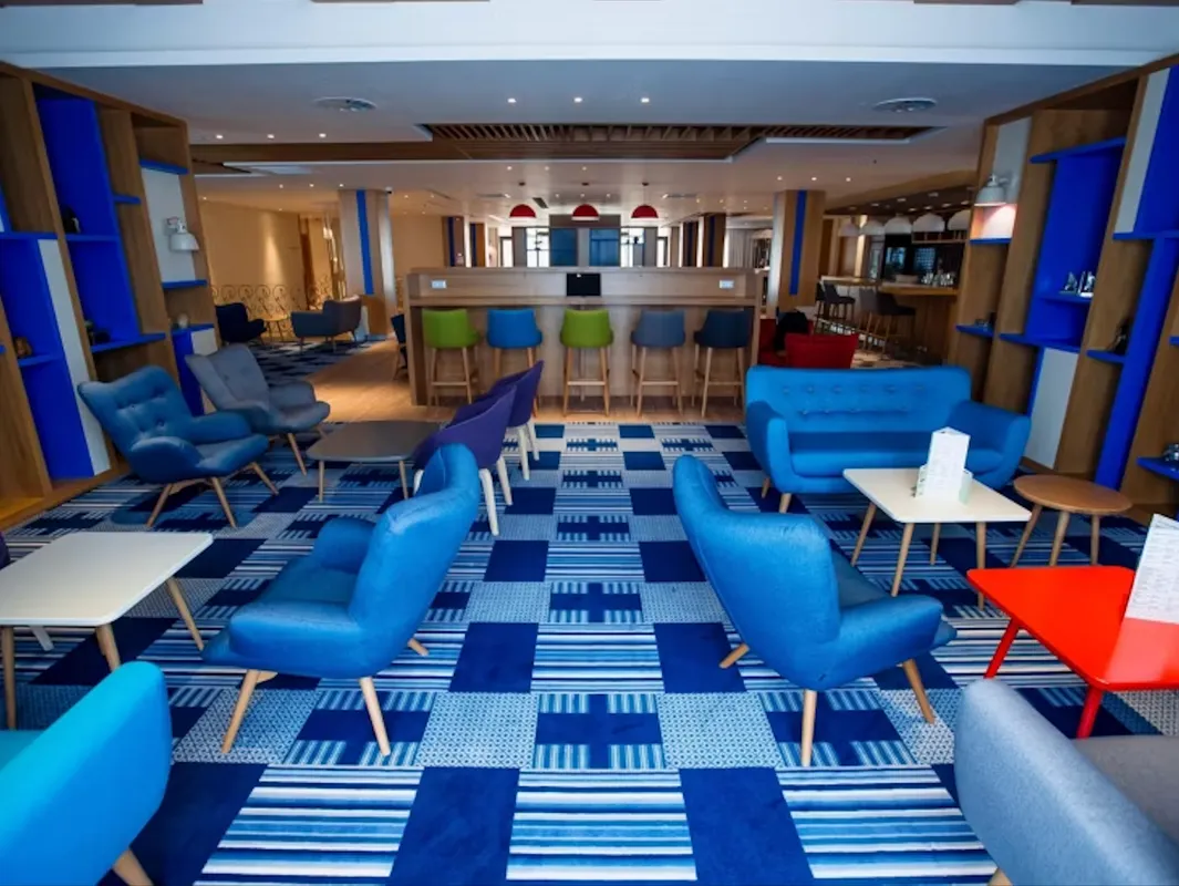 Holiday Inn Aktau Seaside фото 8
