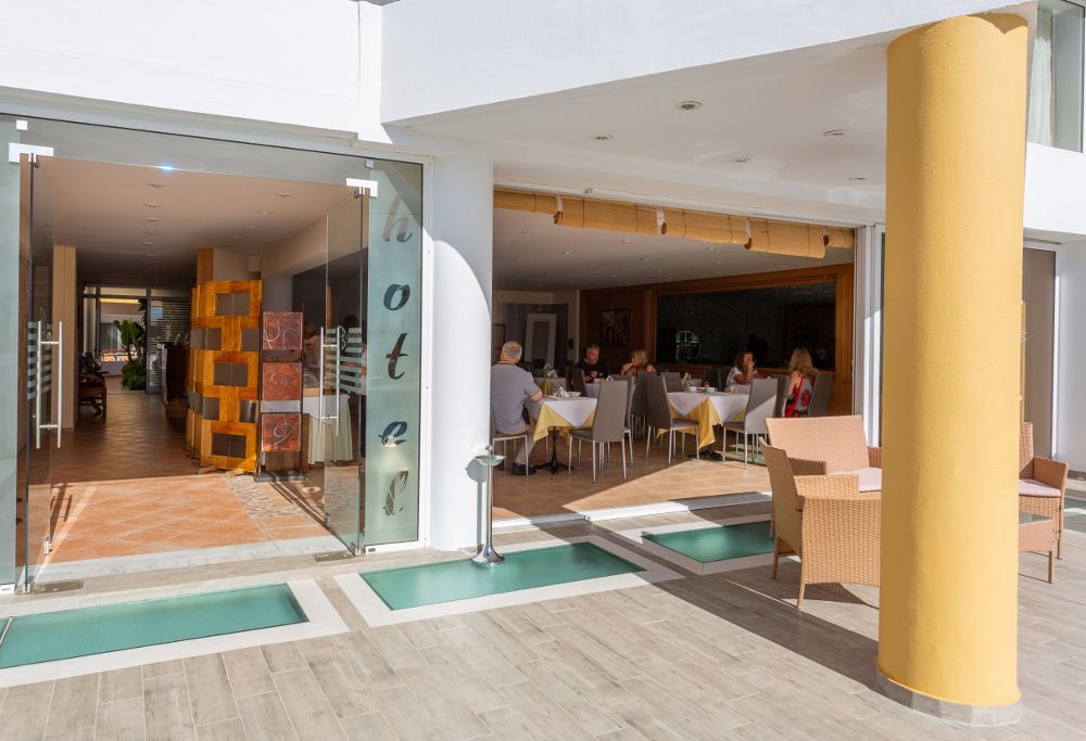 Faedra Beach Hotel фото 2
