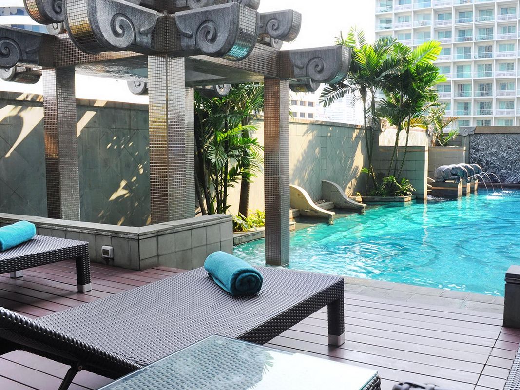 DoubleTree by Hilton Bangkok Ploenchit фото 14