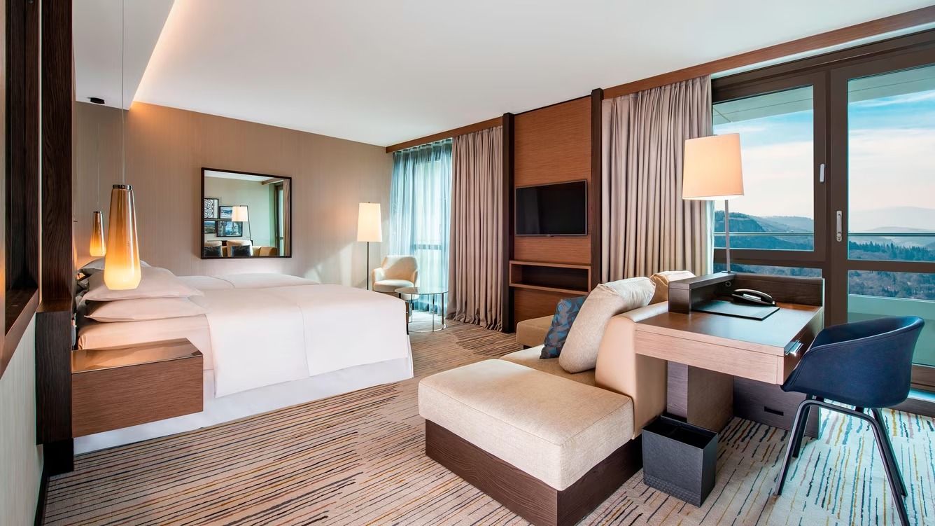 Sheraton Grand Tbilisi Metechi Palace фото 42