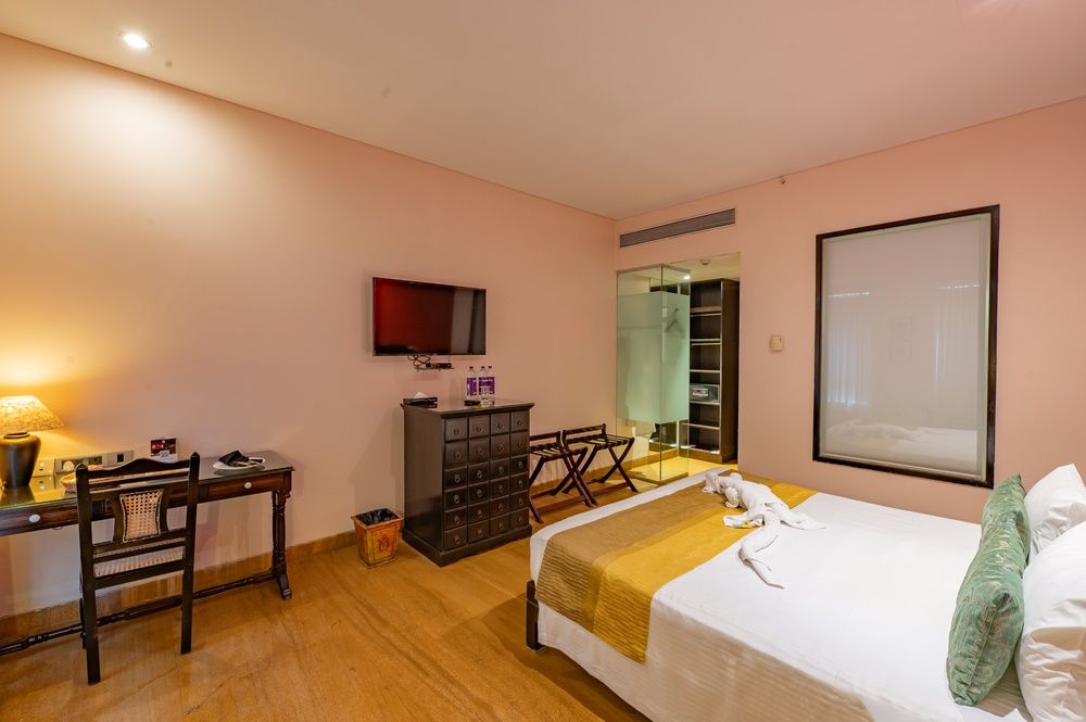 O Hotel Goa фото 3