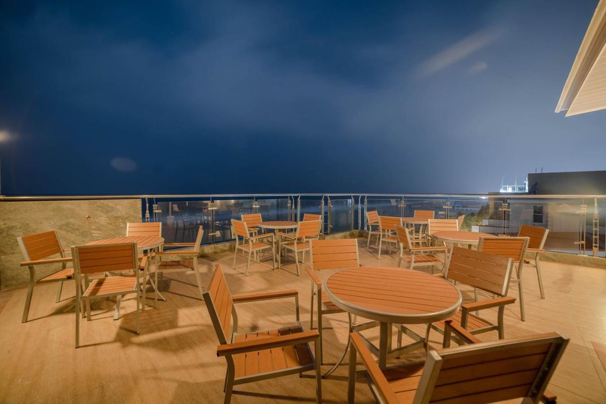 Amber Beach Hotel фото 9