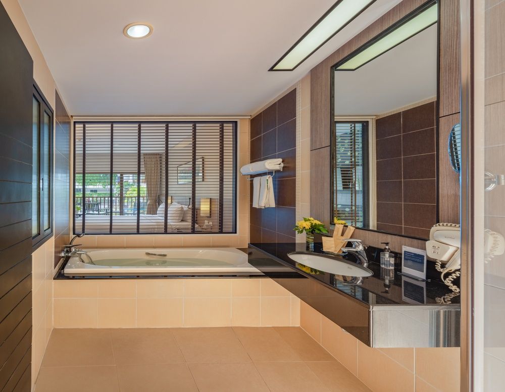 Deevana Plaza Phuket фото 82