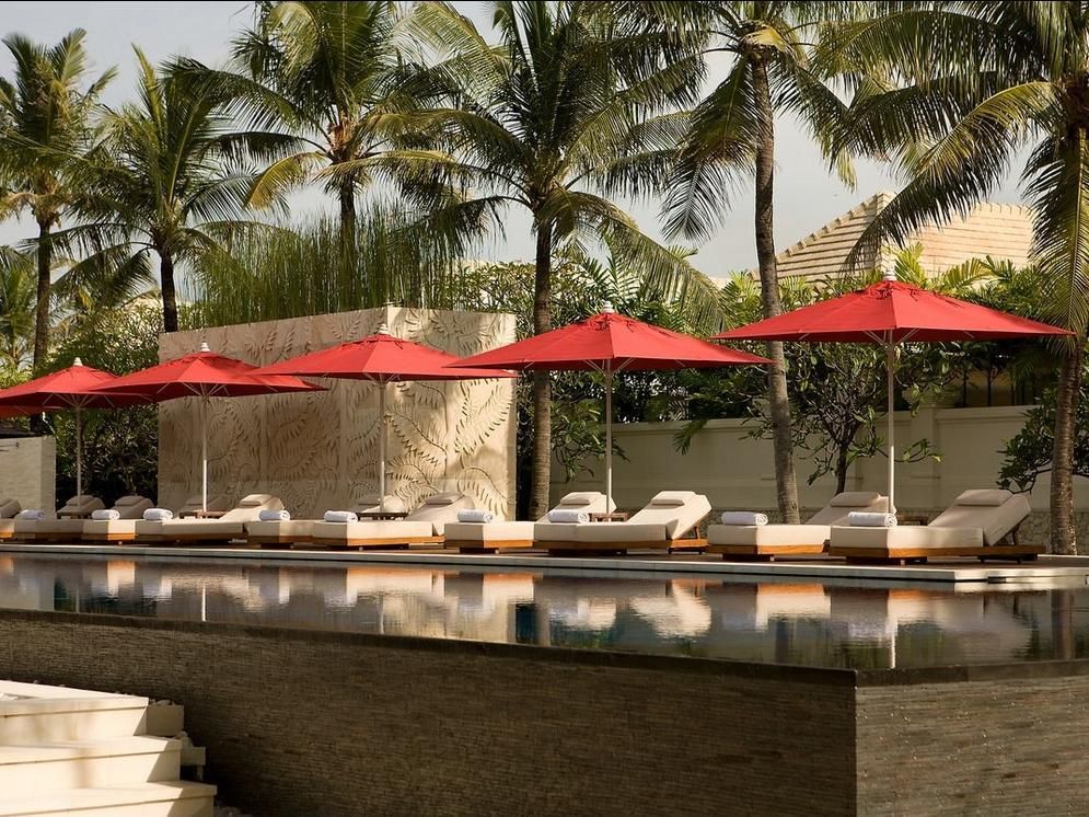 The Royal Santrian Luxury Beach Villas фото 12