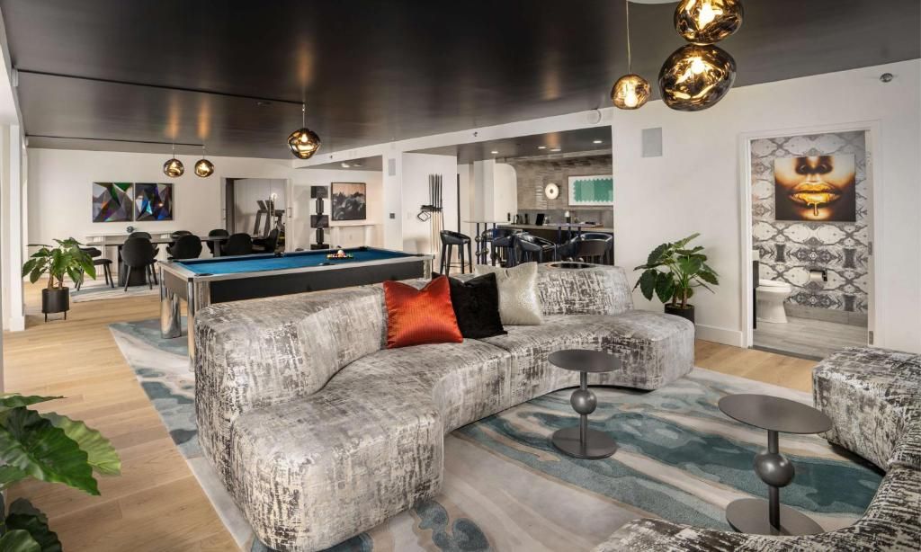 Virgin Hotels Las Vegas, Curio Collection by Hilton фото 12