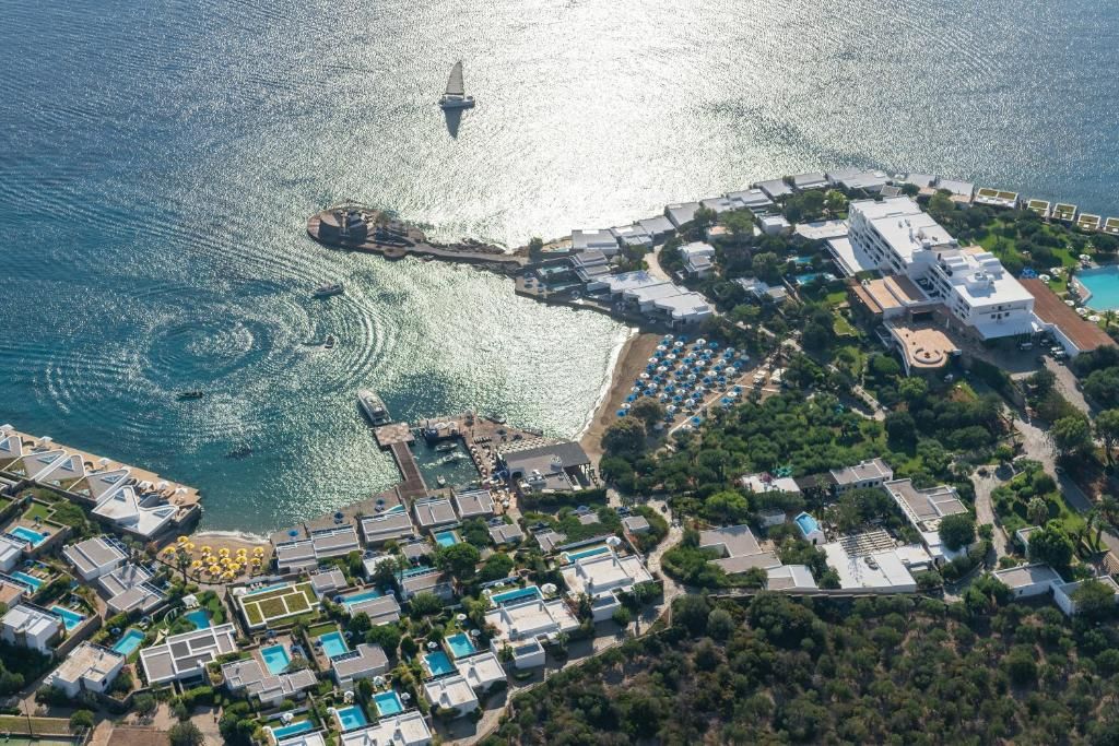 Elounda Beach Hotel & Villas фото 0