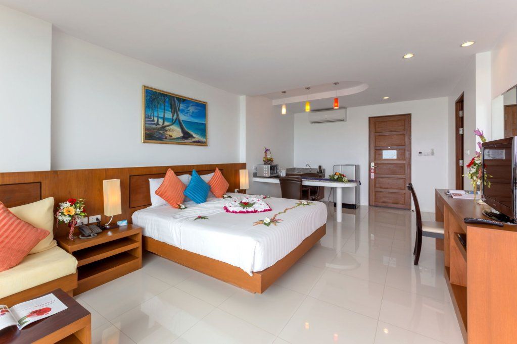 The View Rawada Phuket фото 33