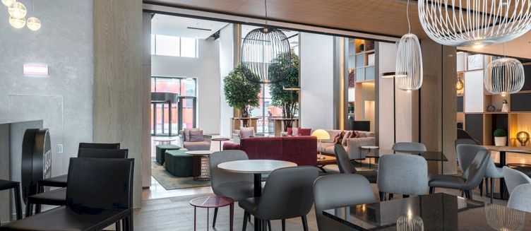 Фото отеля YES Botanica