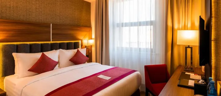 Фото отеля Ramada Hotel & Suites by Wyndham Yerevan