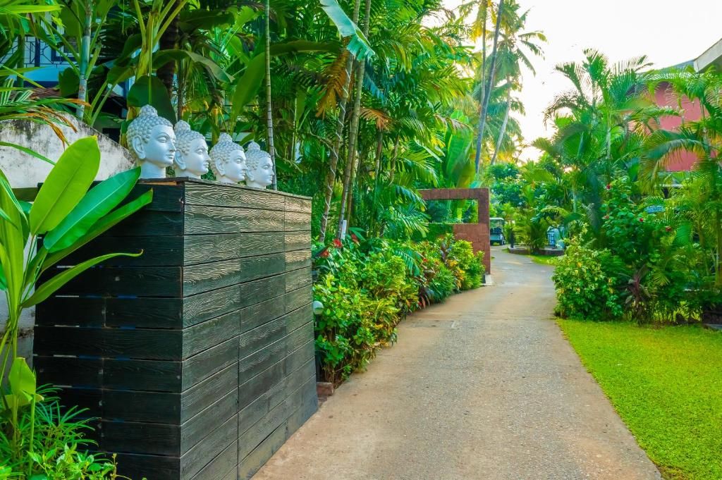 O Hotel Goa фото 96