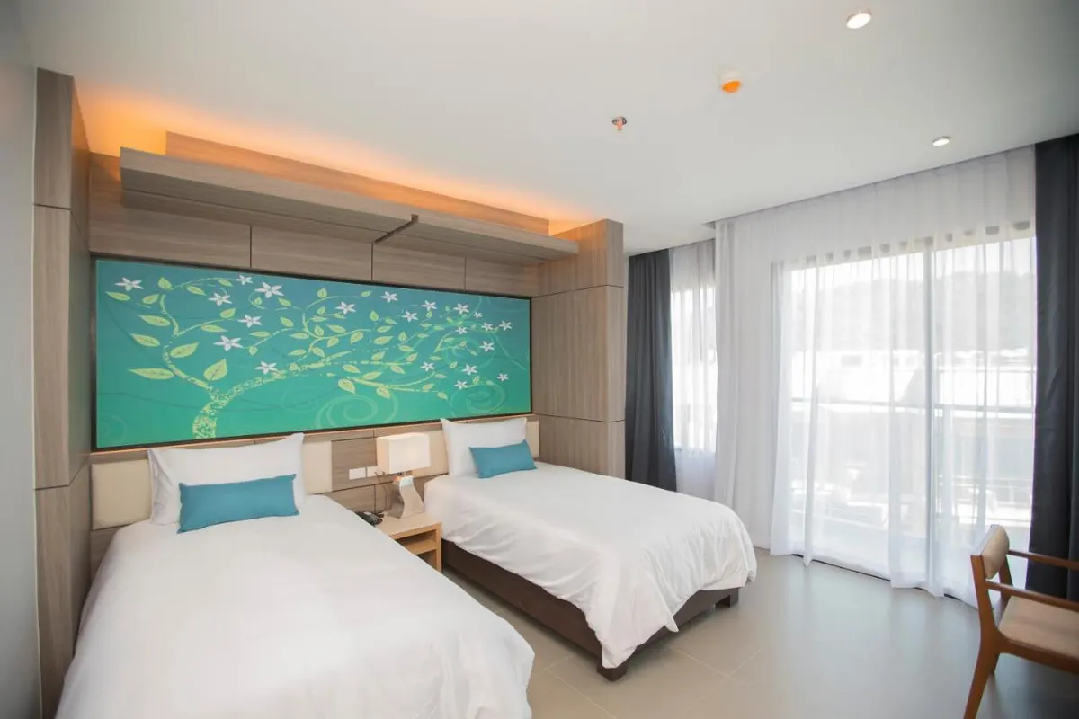 The Marina Phuket Hotel фото 4