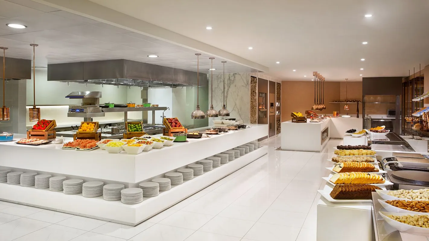Al Habtoor Grand Resort, Autograph Collection фото 11