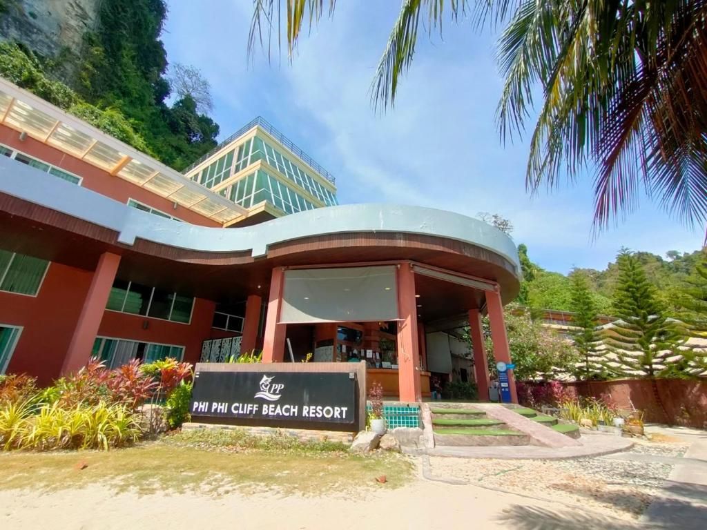 Phi Phi Cliff Beach Resort фото 12