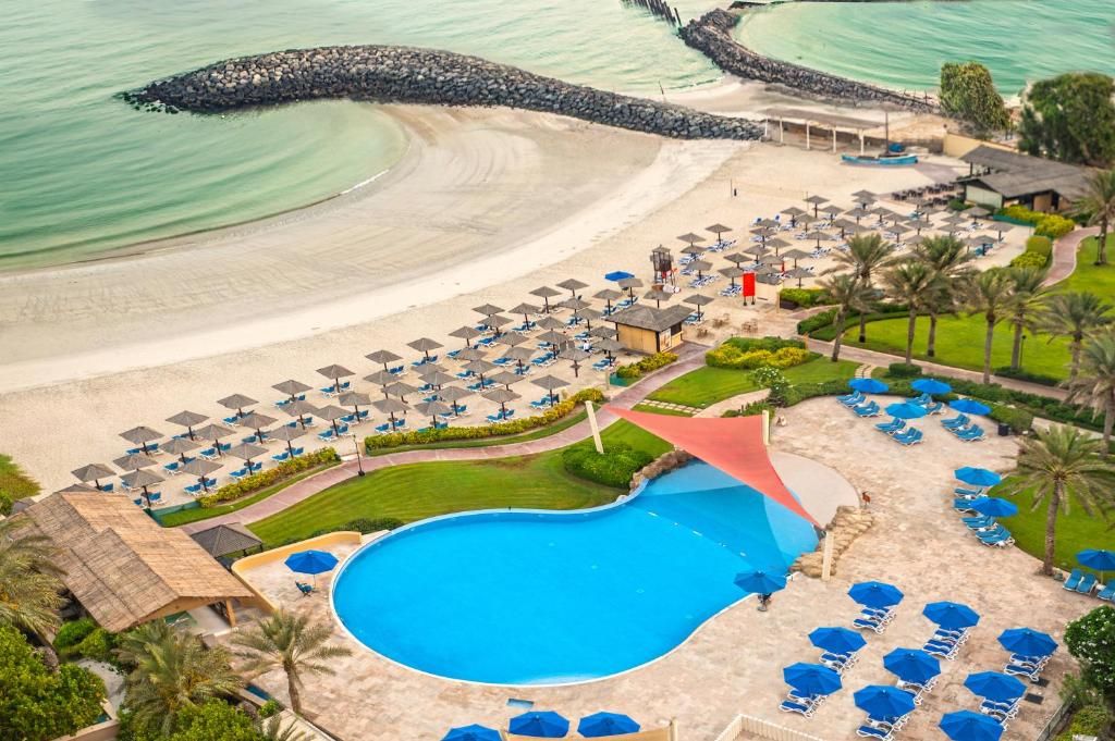 Coral Beach Resort Sharjah фото 21