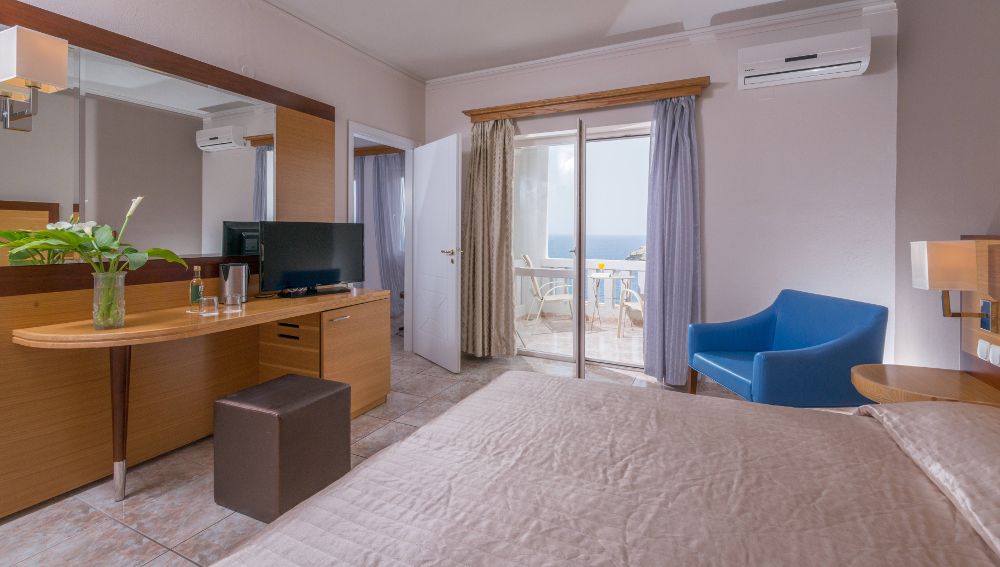 CHC Athina Palace Resort & Spa фото 52