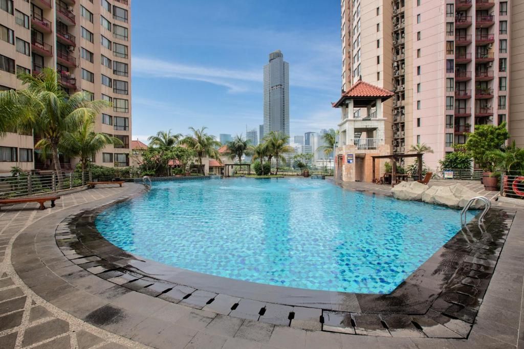 Aston Rasuna фото 13