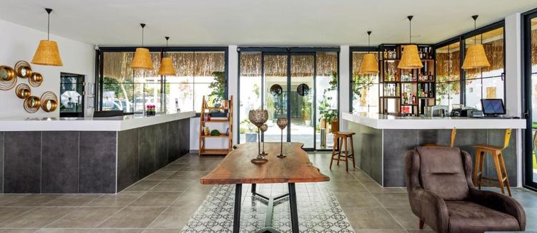 Фото отеля Yalıpark Beach Hotel