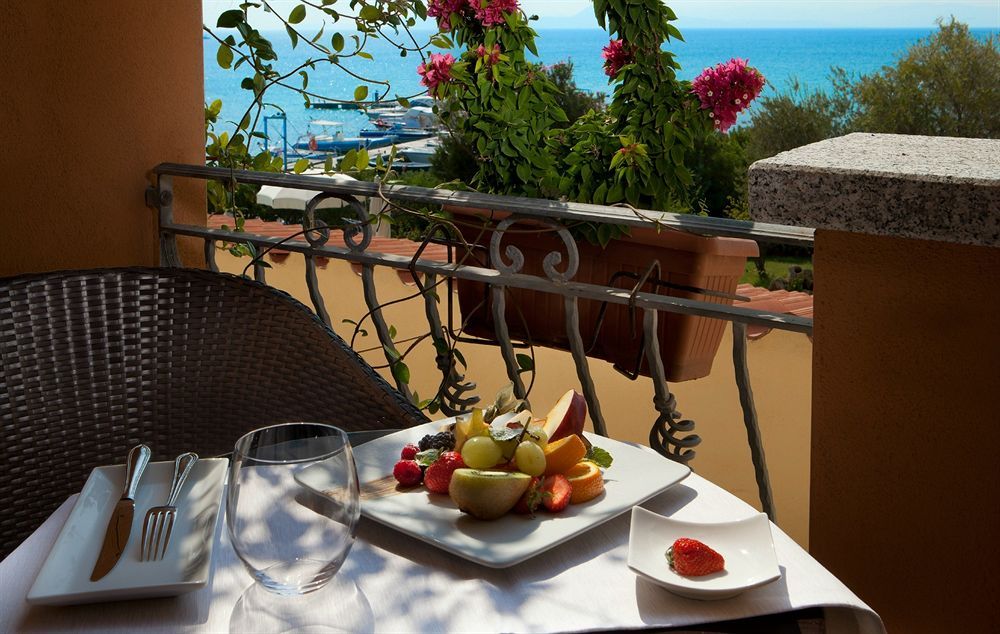Gabbiano Azzurro Hotel & Suites фото 31