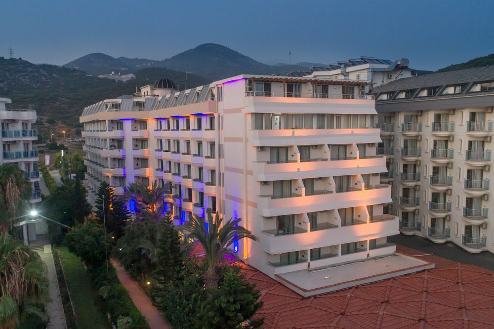 Club Hotel Mirabell фото 78
