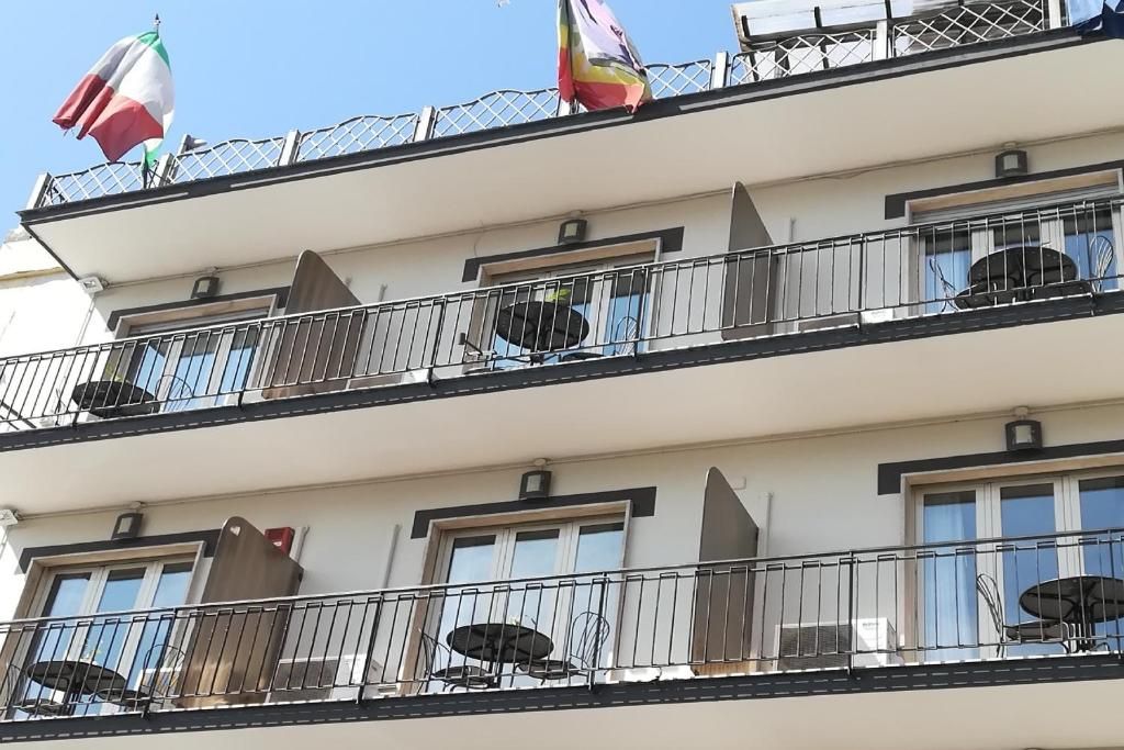 Hotel Leopardi фото 8