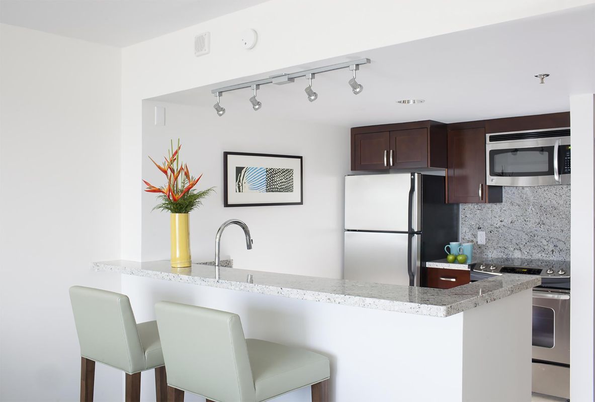 Ilikai Hotel & Luxury Suites фото 8