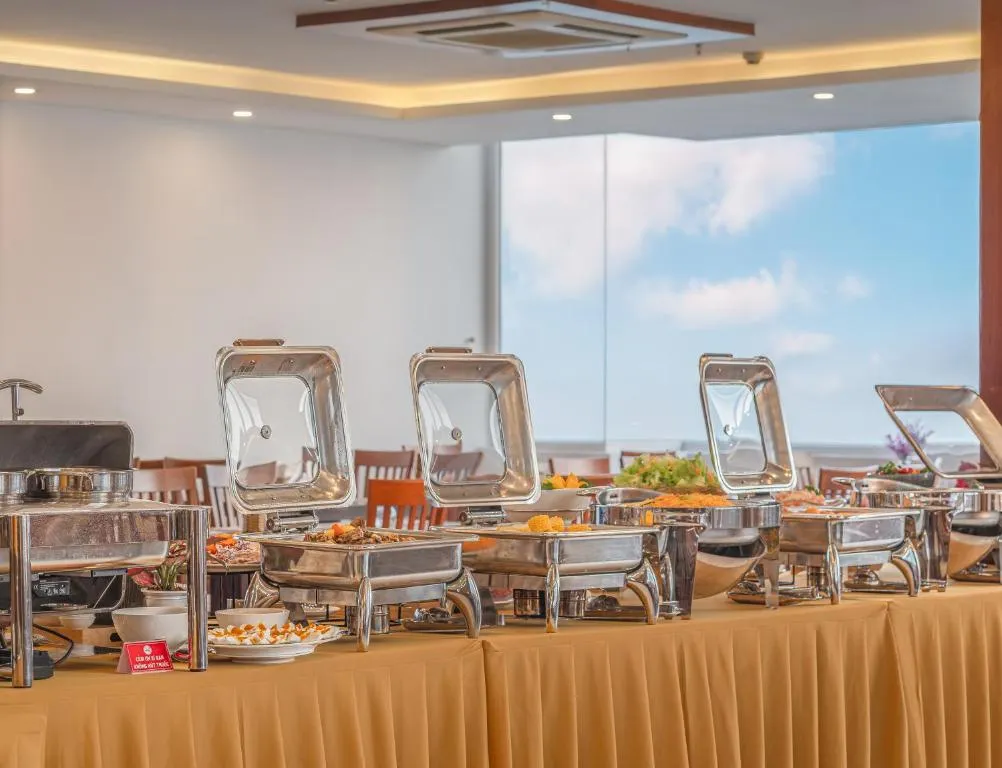 Soria Majestic Beachfront Nha Trang Hotel фото 22