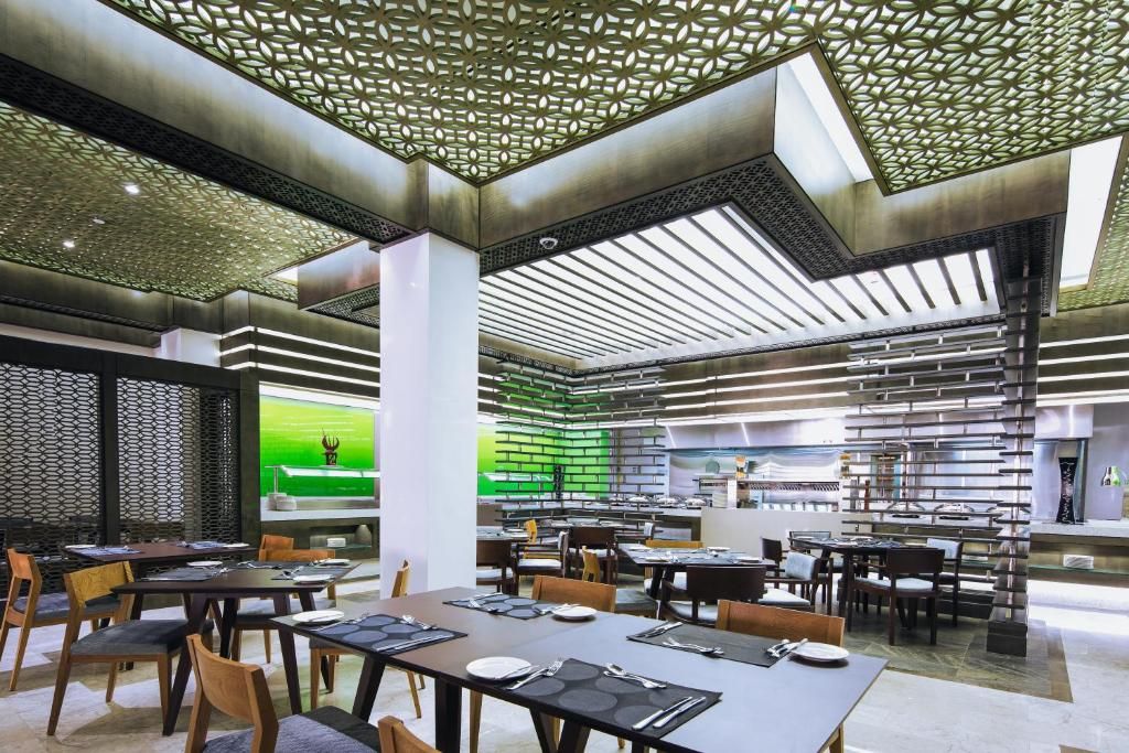 Ayla Bawadi Hotel & Mall фото 18