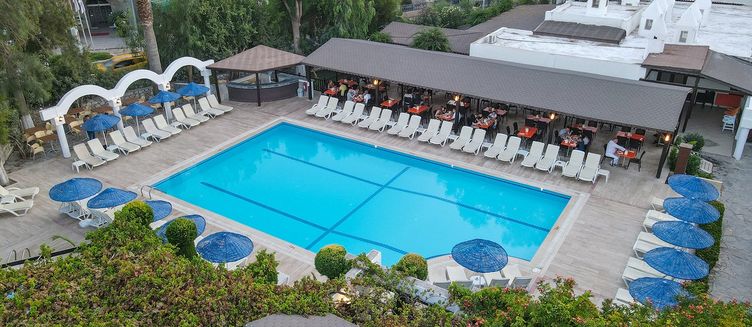 Фото отеля Natur Garden Hotel