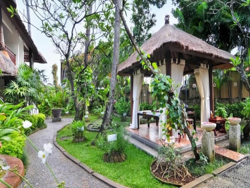 Sativa Sanur Cottages фото 9