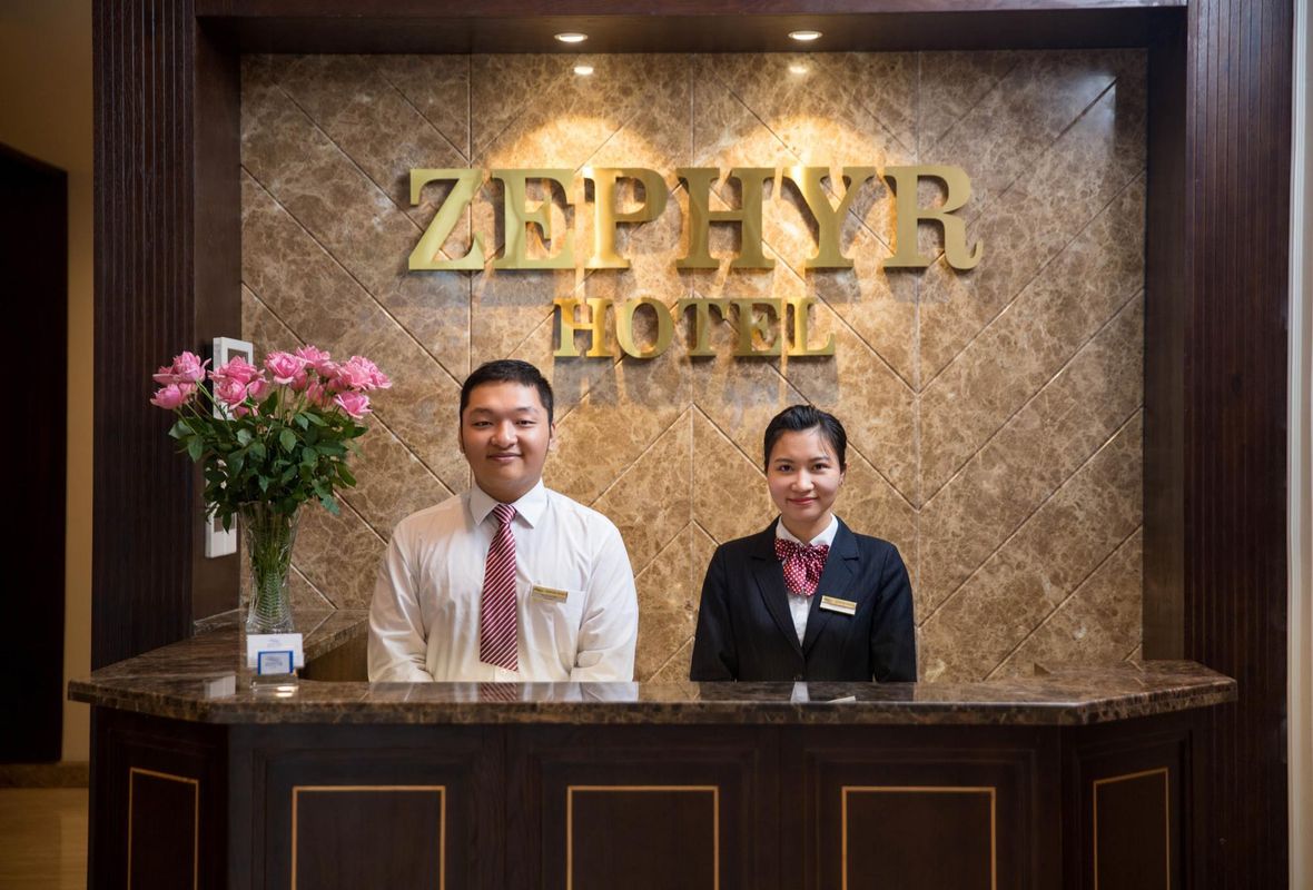 Zephyr Suites Boutique Hotel фото 23