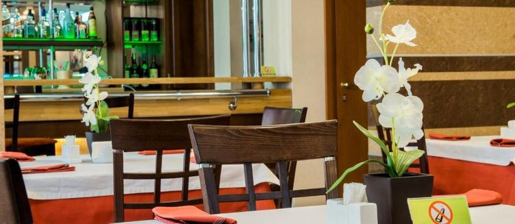 Фото отеля Империя