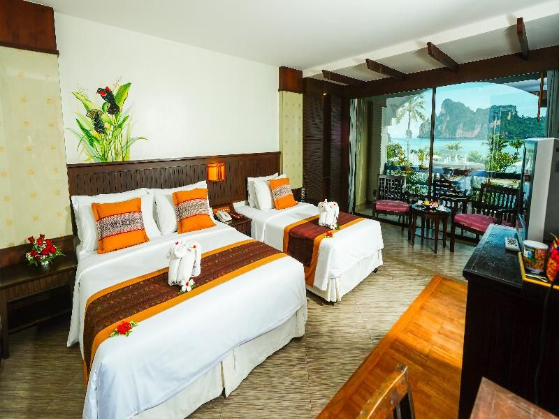 Phi Phi Island Cabana Hotel фото 11