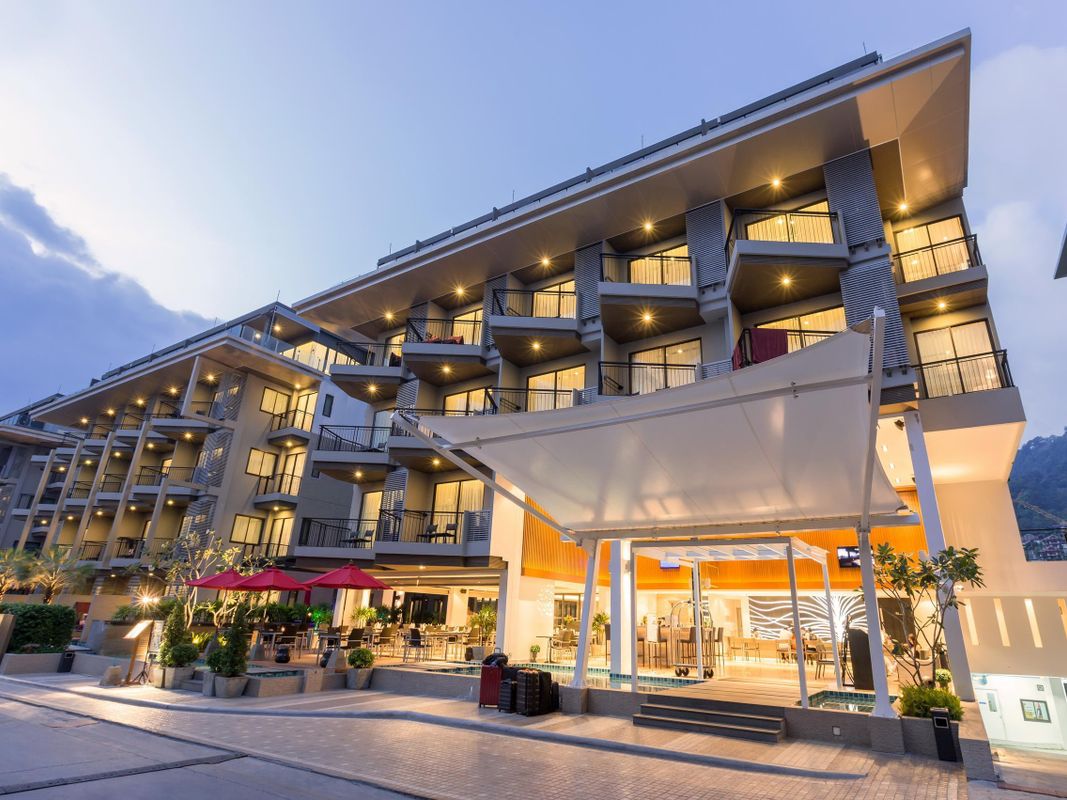 The Charm Resort Phuket фото 46