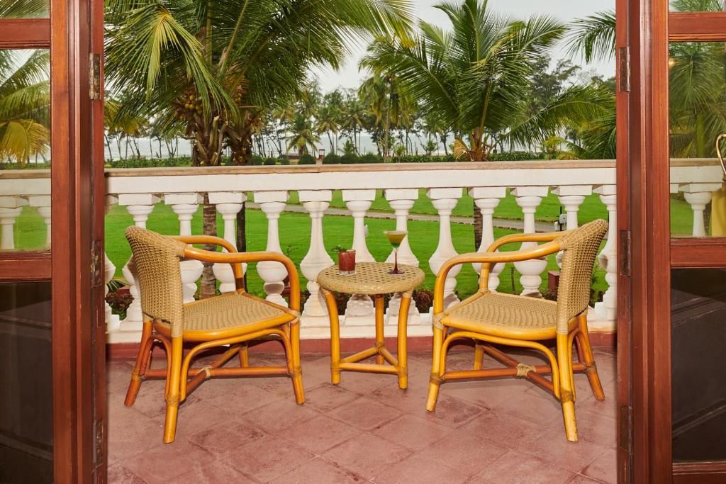The LaLiT Golf & Spa Resort Goa фото 100